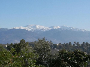 Отель Elies Place  Qiryat Shemona